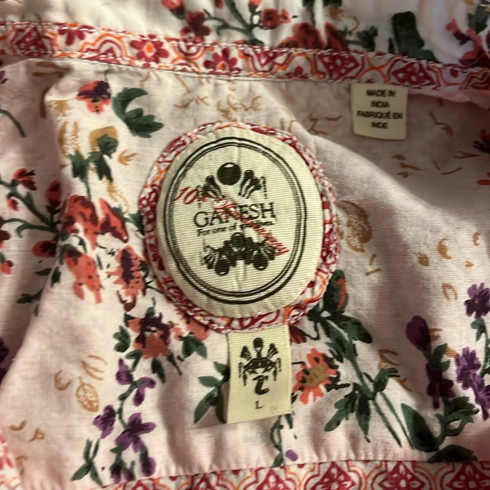 Ganesh Mosaic Graphic Button Down Blouse Size Large - Picture 3 of 6